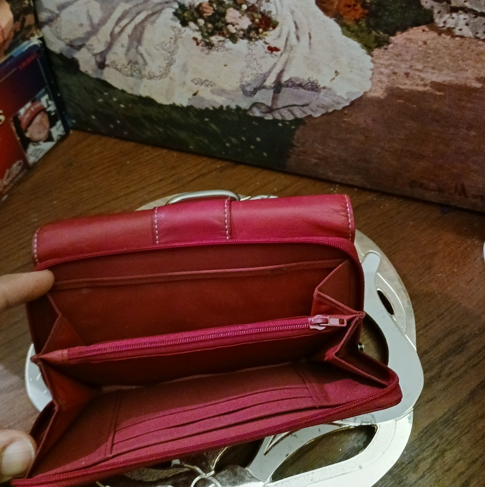 👛 👜 DOPP Soft Cowhide Leather Wallet Like New!,Velvet Touch,A Nice Gift 🎁 👌 - Picture 9 of 11